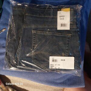 14 M Lee Women's Relaxed Fit Bermuda Short Super Stretch Casual Pull-On Size M D